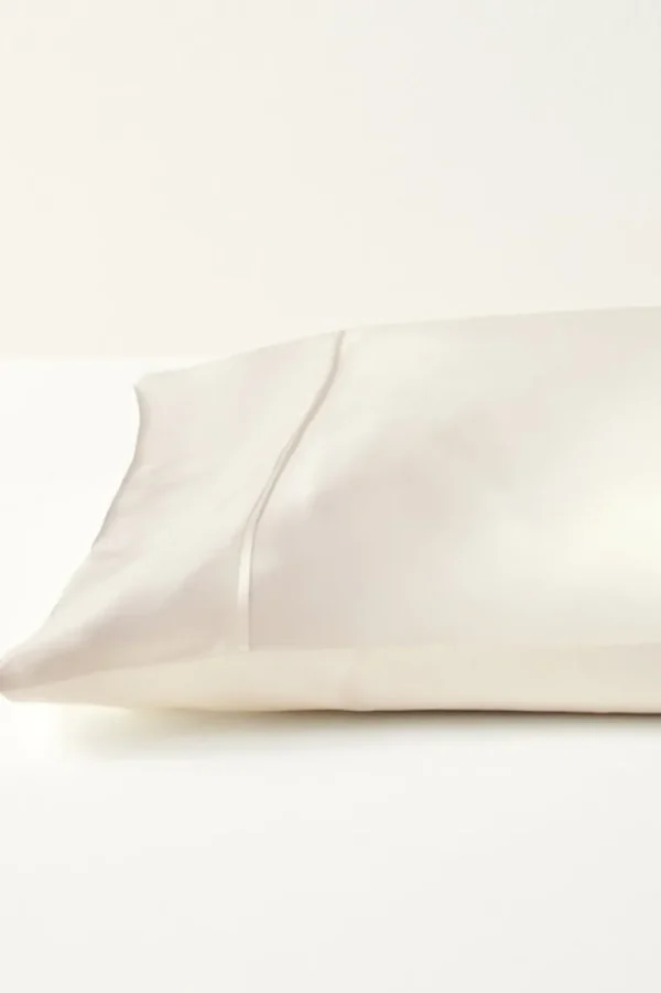 Soft Surroundings Dreamy Silk Pillowcase- Bedding