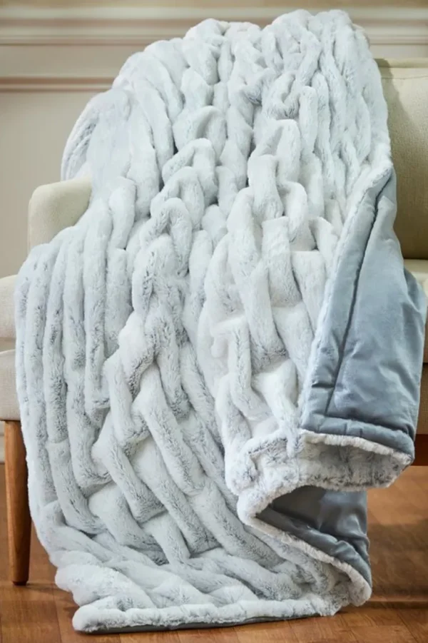 Soft Surroundings La Parisienne Faux Fur Throw- Bedding | Bedding Essentials