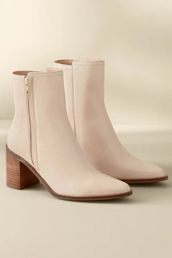 Soft Surroundings Seychelles Desirable Boot- Shoes